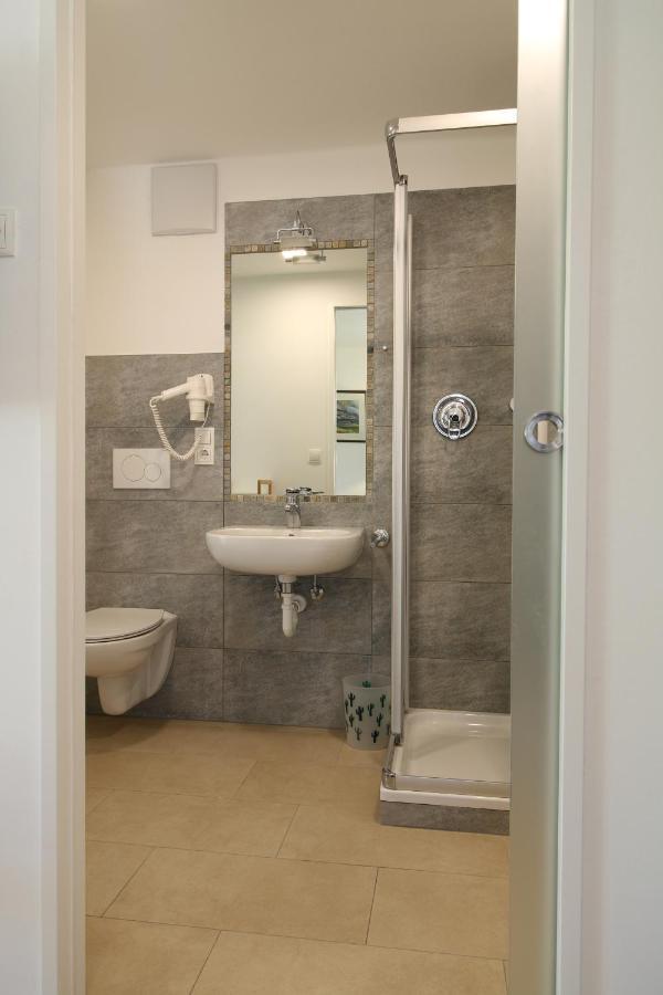 Apartment Haus Lang Lagundo Luaran gambar